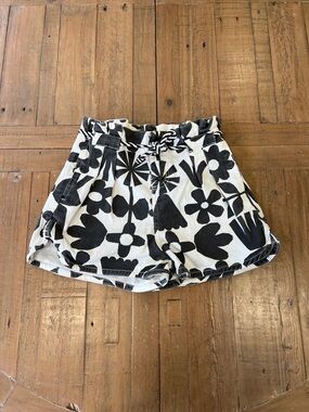 Farm Rio fabula girls black floral paperbag shorts girls 10